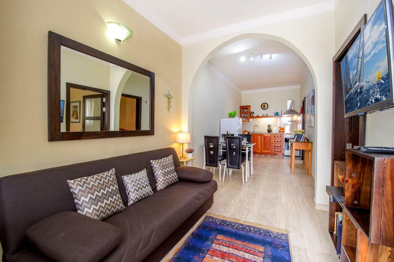 Aloha Apartments マルサルフォーン エクステリア 写真